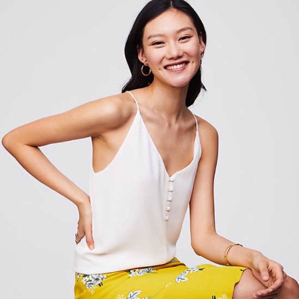 Loft XS button front cami in whisper white